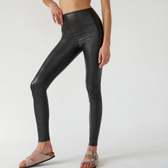 Aritzia Wilfred Faux Leather Legging - Picture 1 of 4